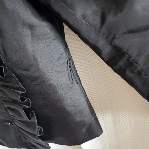 Calvin Klein Black Ruffle Trim Lightweight Blazer Jacket Evening Size Large - Picture 14 of 14